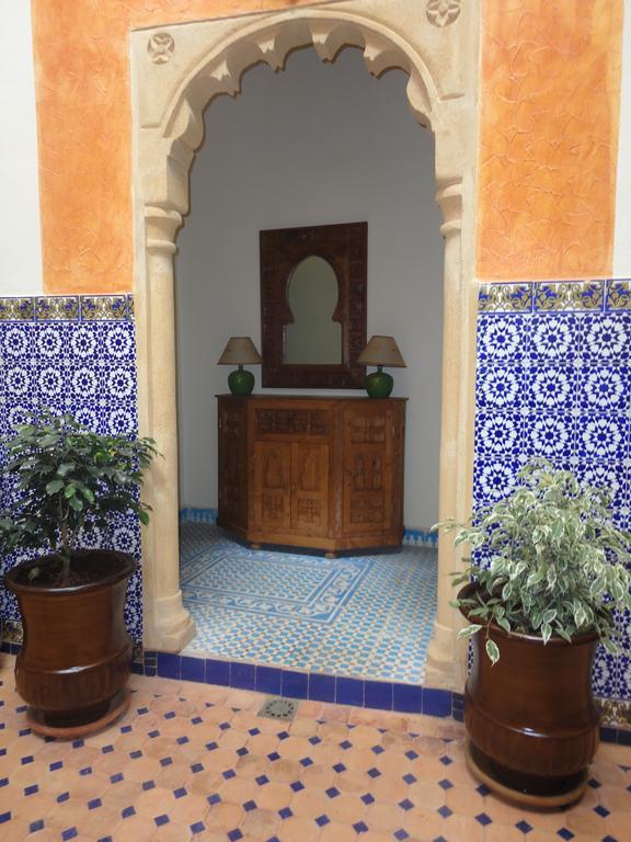 Dar Yanis Hotel Rabat Exterior photo