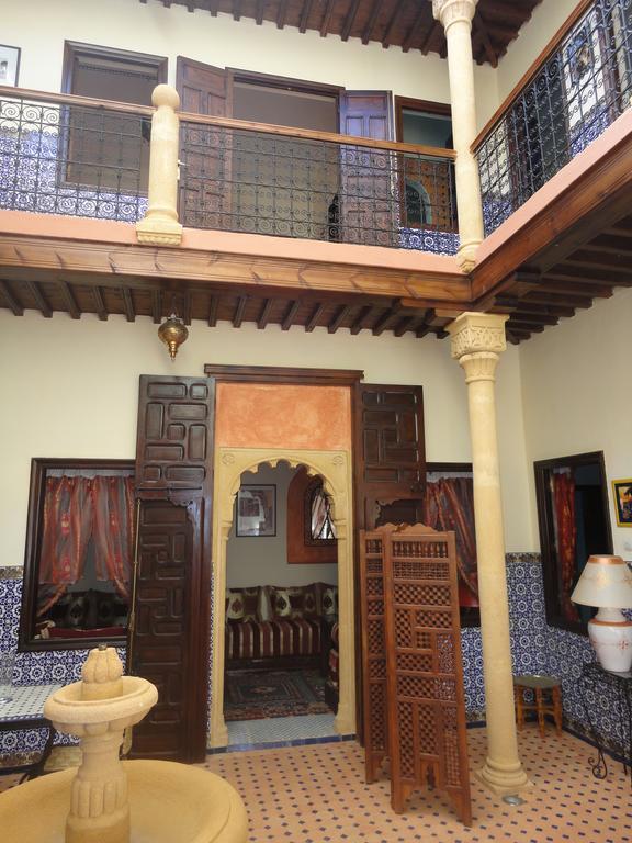 Dar Yanis Hotel Rabat Exterior photo