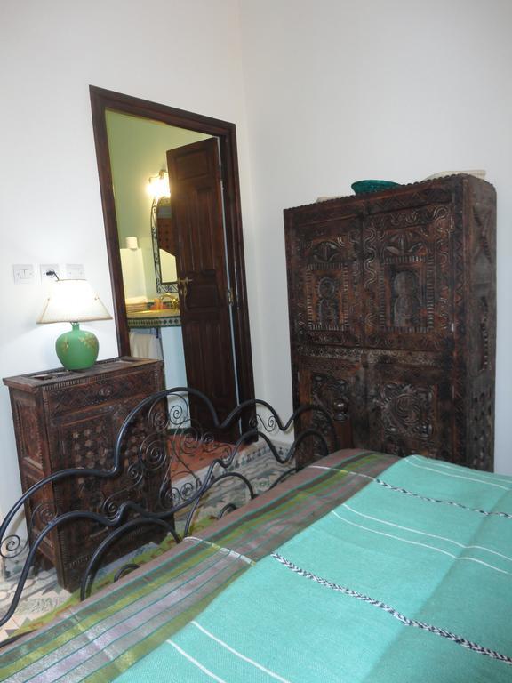 Dar Yanis Hotel Rabat Exterior photo