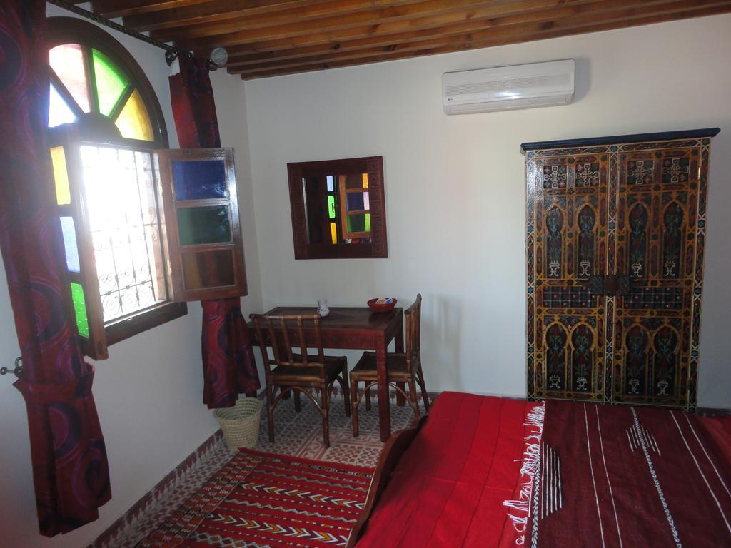 Dar Yanis Hotel Rabat Exterior photo