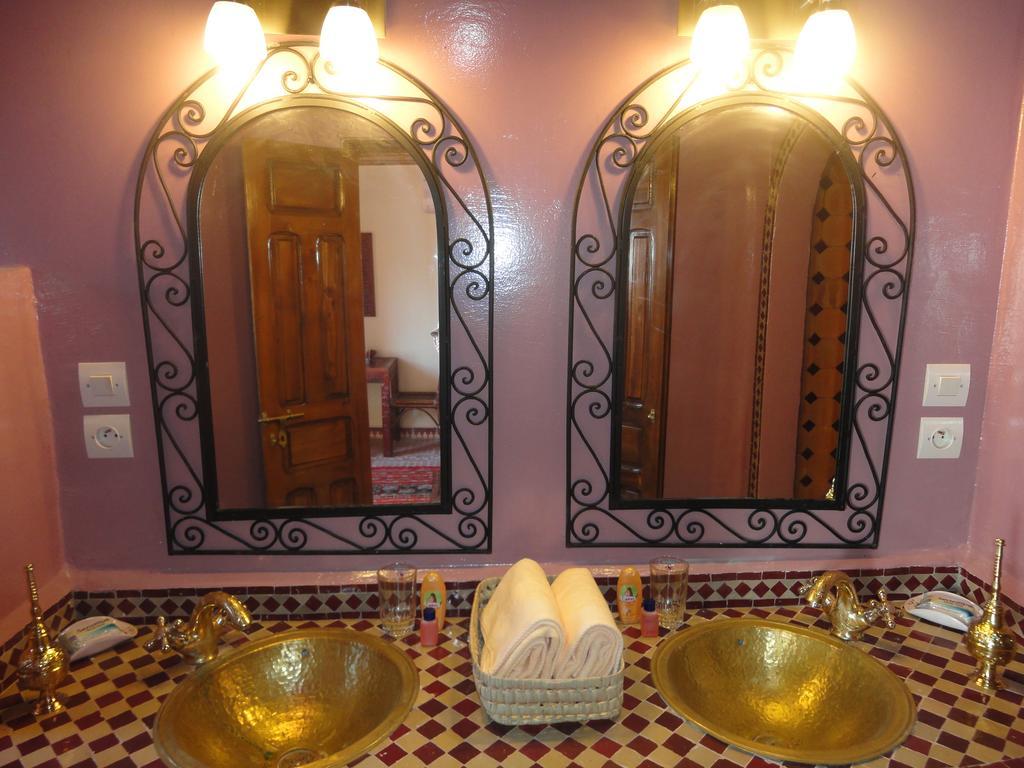 Dar Yanis Hotel Rabat Exterior photo